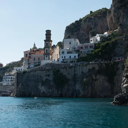 Overseas Tre Positano